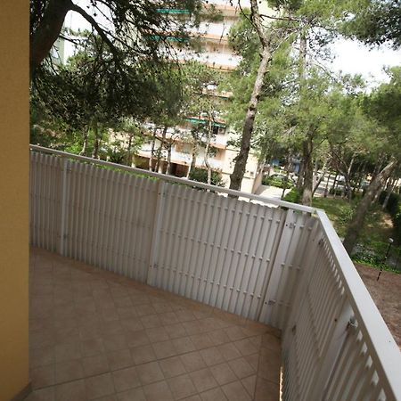 Ba- Tintoretto Apartments - 利尼亚诺萨比亚多罗 外观 照片
