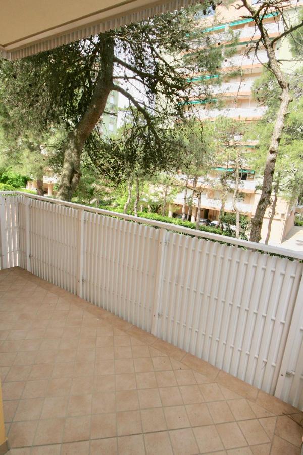 Ba- Tintoretto Apartments - 利尼亚诺萨比亚多罗 外观 照片