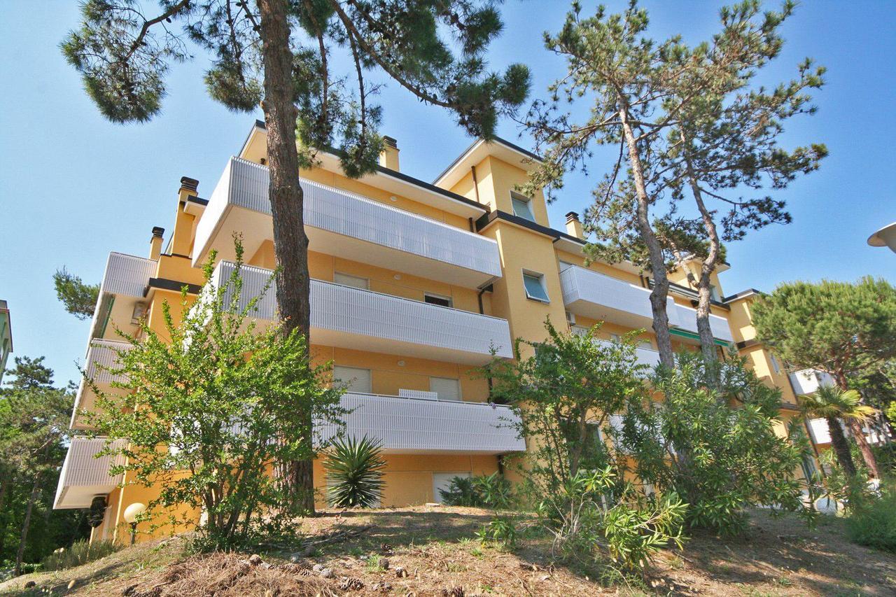 Ba- Tintoretto Apartments - 利尼亚诺萨比亚多罗 外观 照片