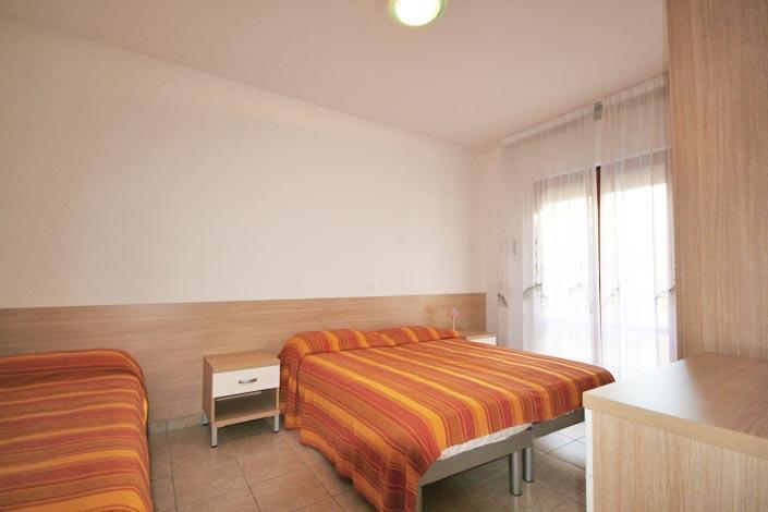 Ba- Tintoretto Apartments - 利尼亚诺萨比亚多罗 外观 照片